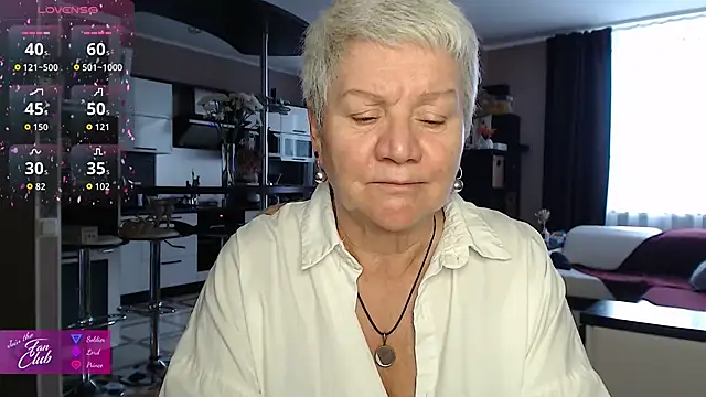 roxana brooks online show from March 4, 2026, 2:36 pm