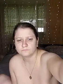 Snapshot of CumCpl chatting on October 24, 2025, 6:45 am CumCpl online show from October 24, 2025, 6:45 am