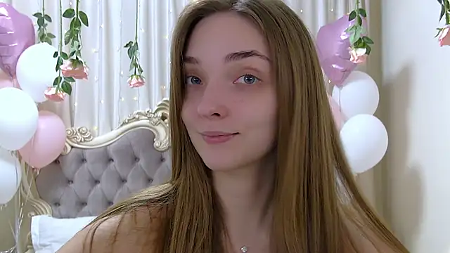 Snapshot of VirginieCruz chatting on February 23, 2025, 10:31 pm VirginieCruz online show from February 23, 2025, 10:31 pm