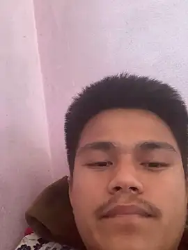 Hullax online show from March 7, 2026, 3:46 am