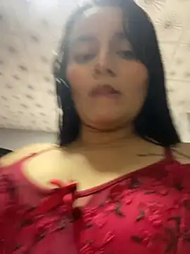 Lucia-Candy online show from November 9, 2025, 3:10 am