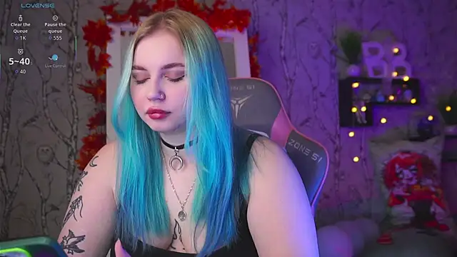 Snapshot of Moon_Valkyrie chatting on September 21, 2025, 9:03 am Moon Valkyrie online show from September 21, 2025, 9:03 am