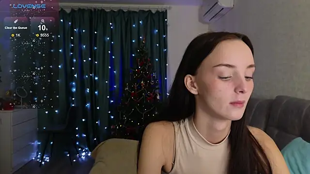 Snapshot of Silver_rains chatting on January 16, 2025, 12:12 am Silver rains online show from January 16, 2025, 12:12 am