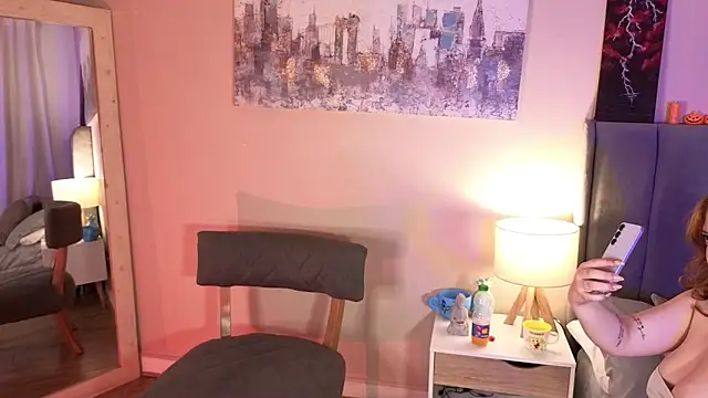 Snapshot of MiaFranklyn chatting on October 7, 2025, 1:34 pm MiaFranklyn online show from October 7, 2025, 1:34 pm