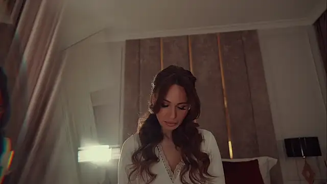 MilaDYstarlight online show from April 17, 2026, 6:55 pm