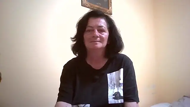 GypsiQueen2 online show from May 25, 2026, 7:34 pm