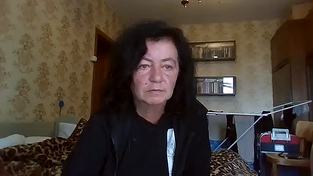 GypsiQueen2 online show from July 11, 2026, 7:52 am