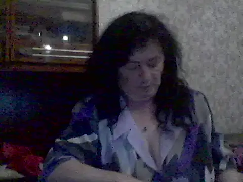 Snapshot of GypsiQueen2 chatting on March 20, 2025, 5:58 pm GypsiQueen2 online show from March 20, 2025, 5:58 pm