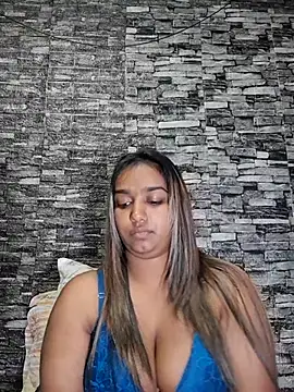 Xindias fantasyX online show from October 21, 2025, 4:39 pm