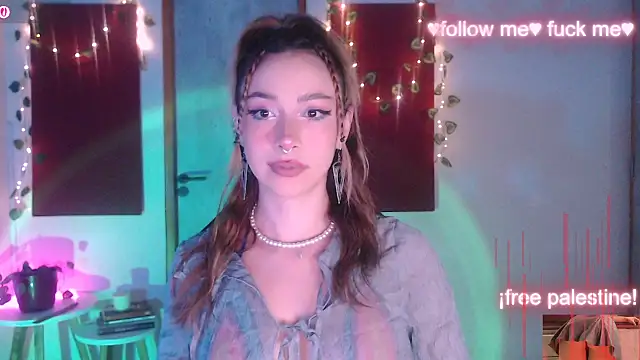 Snapshot of sakura_beauty chatting on October 5, 2025, 4:25 am sakura beauty online show from October 5, 2025, 4:25 am