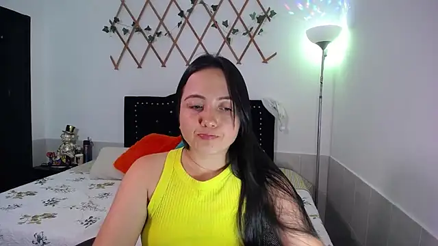 Snapshot of naughty_girl_4u chatting on December 20, 2025, 6:00 pm naughty girl 4u online show from December 20, 2025, 6:00 pm