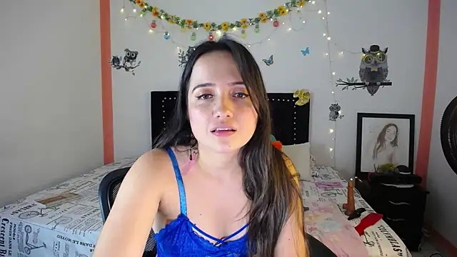 naughty girl 4u online show from February 4, 2025, 7:00 pm