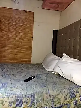 Aaaliyah445 online show from October 21, 2025, 6:29 pm