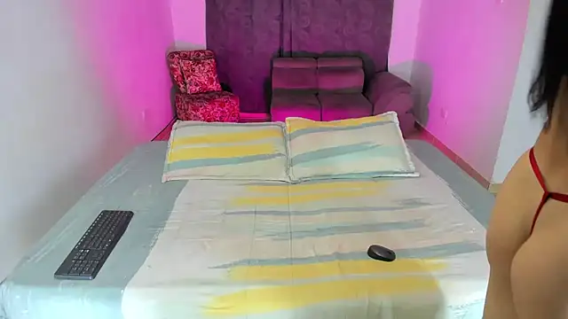 Fairycandyx online show from March 8, 2025, 5:59 am