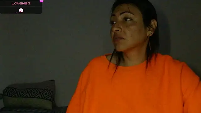 ErikaRika online show from January 22, 2025, 9:13 am