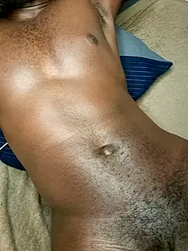 Texanguy01 online show from December 3, 2025, 12:48 pm