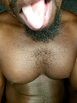 Snapshot of Texanguy01 chatting on October 19, 2025, 9:01 am Texanguy01 online show from October 19, 2025, 9:01 am