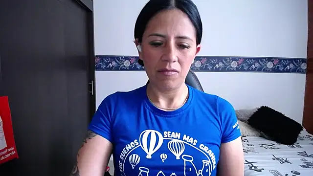 sharoon cheerry online show from October 18, 2025, 3:25 pm