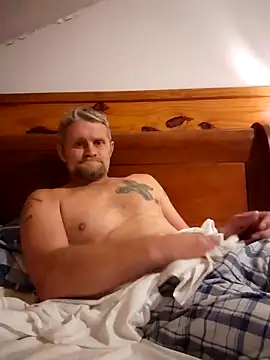 Snapshot of Sethlin79 chatting on October 22, 2025, 12:54 am Sethlin79 online show from October 22, 2025, 12:54 am