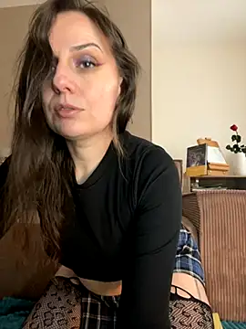 hades4ness online show from September 30, 2025, 12:55 pm