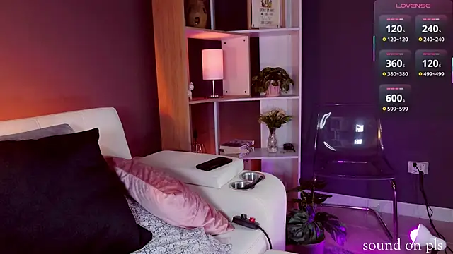 Snapshot of kitty_pruu chatting on March 15, 2025, 1:52 am kitty pruu online show from March 15, 2025, 1:52 am