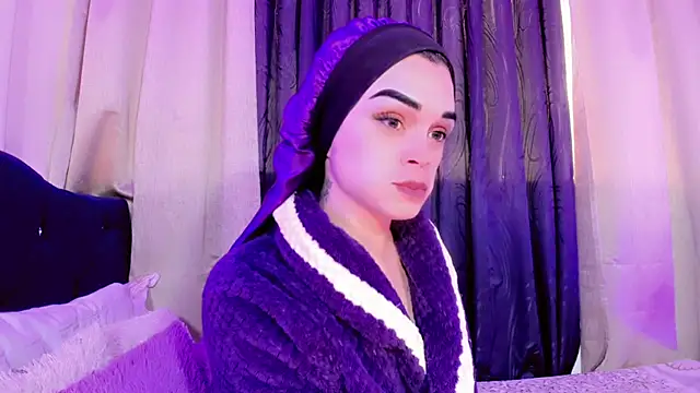 Snapshot of lesly_xx chatting on February 28, 2026, 7:46 pm lesly xx online show from February 28, 2026, 7:46 pm