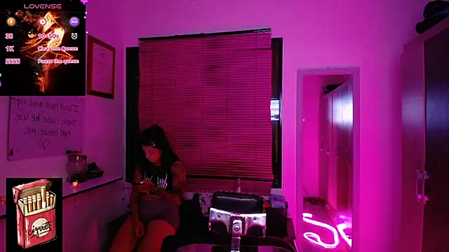 Snapshot of Misslana_wn1 chatting on October 31, 2025, 5:37 am Misslana wn1 online show from October 31, 2025, 5:37 am