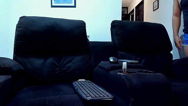 Snapshot of dylanstrong_ chatting on September 12, 2025, 11:15 pm dylanstrong online show from September 12, 2025, 11:15 pm