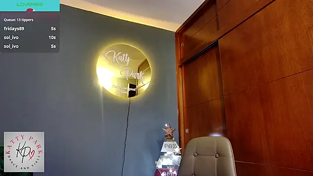 kattypark online show from December 15, 2024, 7:02 am