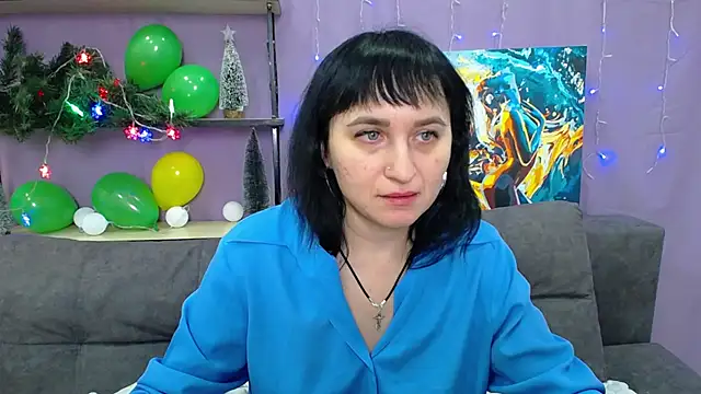 NinaFlawlees online show from January 11, 2025, 5:41 am
