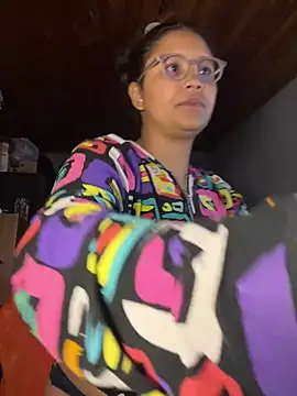 Snapshot of Hathorlove chatting on October 1, 2025, 5:34 am Hathorlove online show from October 1, 2025, 5:34 am