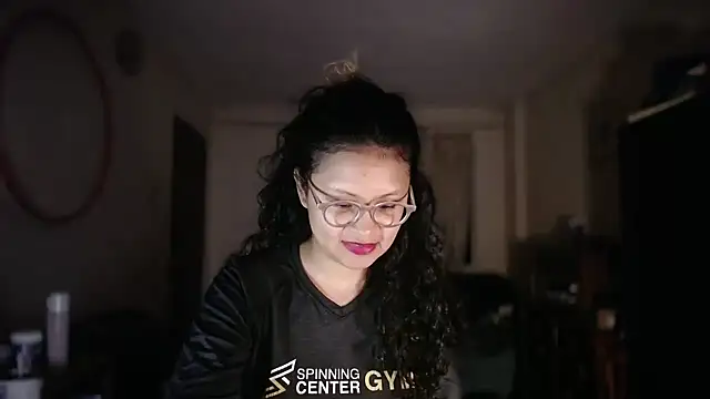 Hathorlove online show from May 13, 2026, 9:27 am