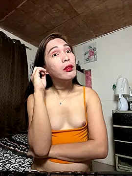 Snapshot of Msyensmith chatting on October 15, 2025, 1:26 am Msyensmith online show from October 15, 2025, 1:26 am