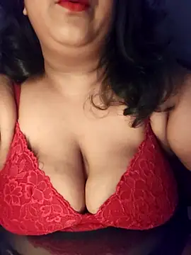 Snapshot of sassy_horny chatting on March 18, 2025, 3:33 pm sassy horny online show from March 18, 2025, 3:33 pm