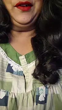 Snapshot of sassy_horny chatting on November 7, 2025, 8:13 pm sassy horny online show from November 7, 2025, 8:13 pm