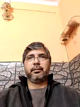 AerifiedLivelong online show from February 1, 2025, 11:31 am
