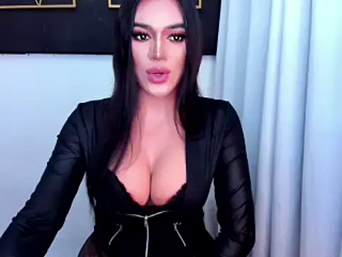 hotstellacumxxx online show from May 27, 2026, 1:57 am