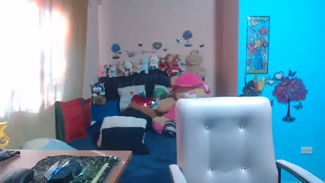 Snapshot of milfeddy_ chatting on October 9, 2025, 12:49 pm milfeddy online show from October 9, 2025, 12:49 pm