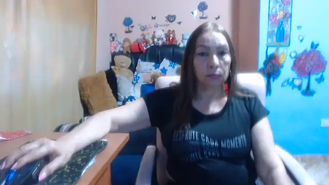 Snapshot of milfeddy_ chatting on July 16, 2026, 9:34 pm milfeddy online show from July 16, 2026, 9:34 pm