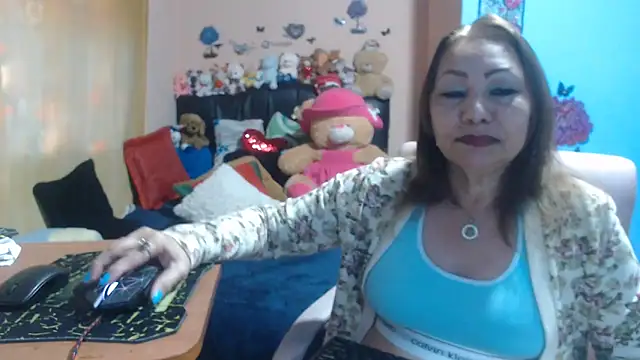 Snapshot of milfeddy_ chatting on October 6, 2025, 8:20 pm milfeddy online show from October 6, 2025, 8:20 pm