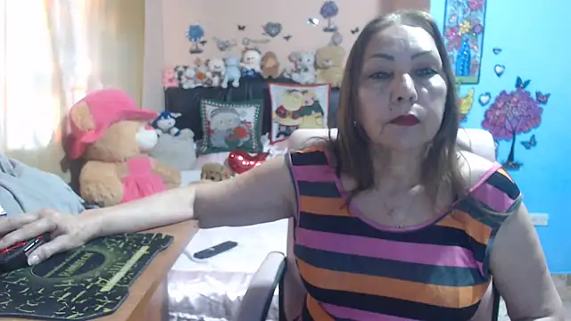 milfeddy  online show from December 19, 2025, 12:40 pm