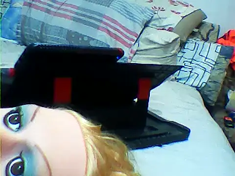 messi syssy online show from March 17, 2025, 3:18 pm
