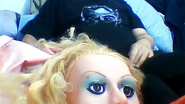 Snapshot of messi_syssy chatting on September 21, 2025, 9:03 am messi syssy online show from September 21, 2025, 9:03 am