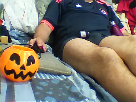 Snapshot of messi_syssy chatting on October 27, 2025, 10:54 pm messi syssy online show from October 27, 2025, 10:54 pm