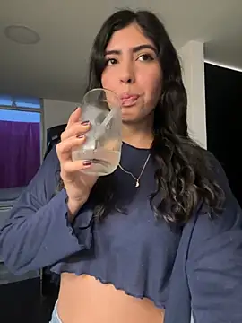 Snapshot of Gaby_zahir_ chatting on September 17, 2025, 10:39 am Gaby zahir  online show from September 17, 2025, 10:39 am