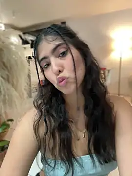 Gaby zahir  online show from March 17, 2025, 9:33 am