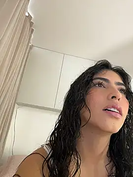 Snapshot of Gaby_zahir_ chatting on October 29, 2025, 3:22 pm Gaby zahir  online show from October 29, 2025, 3:22 pm