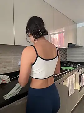 Gaby zahir  online show from March 17, 2026, 7:39 pm