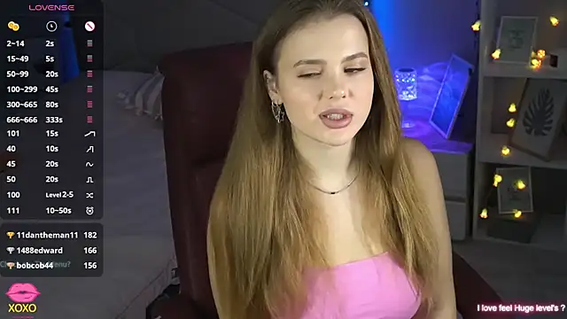 Snapshot of AfinaAmmor chatting on November 2, 2025, 1:05 pm AfinaAmmor online show from November 2, 2025, 1:05 pm