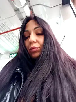 LeticiaWoods online show from December 3, 2024, 8:44 am